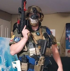 Meet your Posher, Wolf